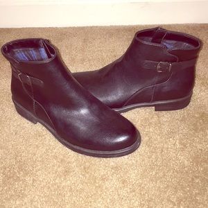 Baretraps booties